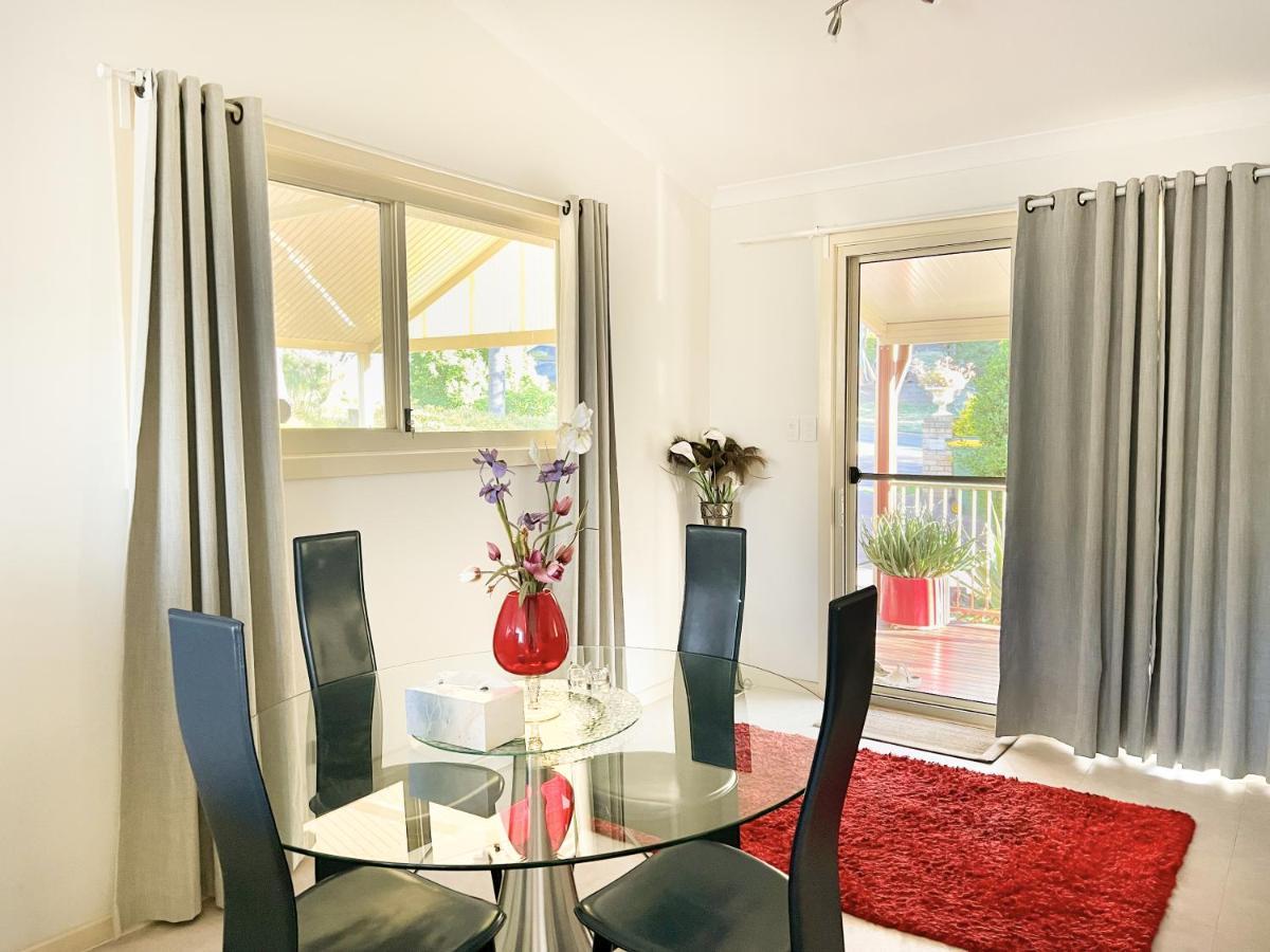 Bright & Beautiful Home On The Hills! Kelmscott Экстерьер фото
