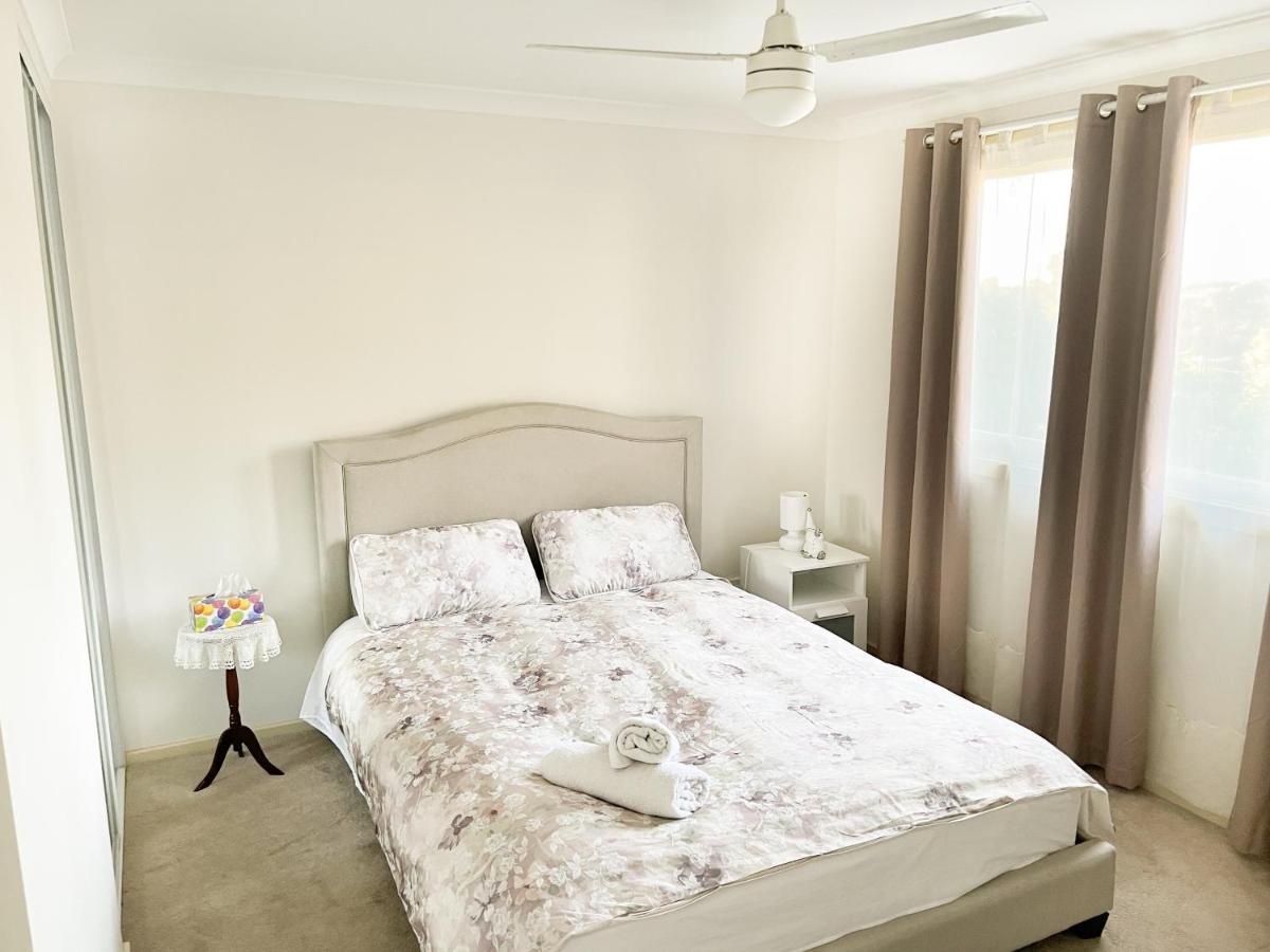 Bright & Beautiful Home On The Hills! Kelmscott Экстерьер фото
